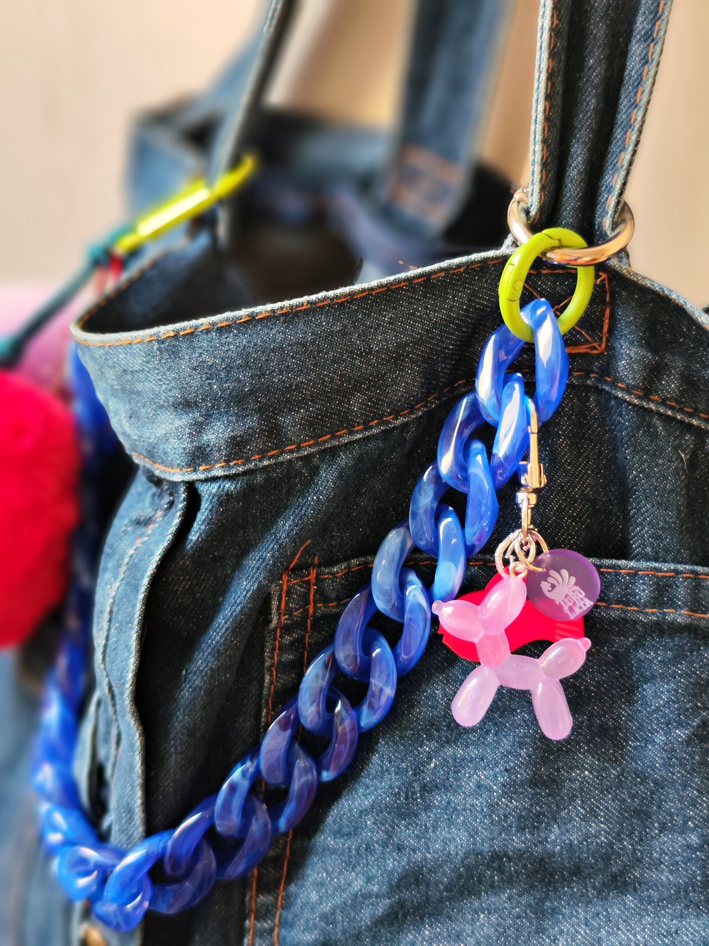 charm CORAZON PELUCHE ROJO EXTENSIBLE