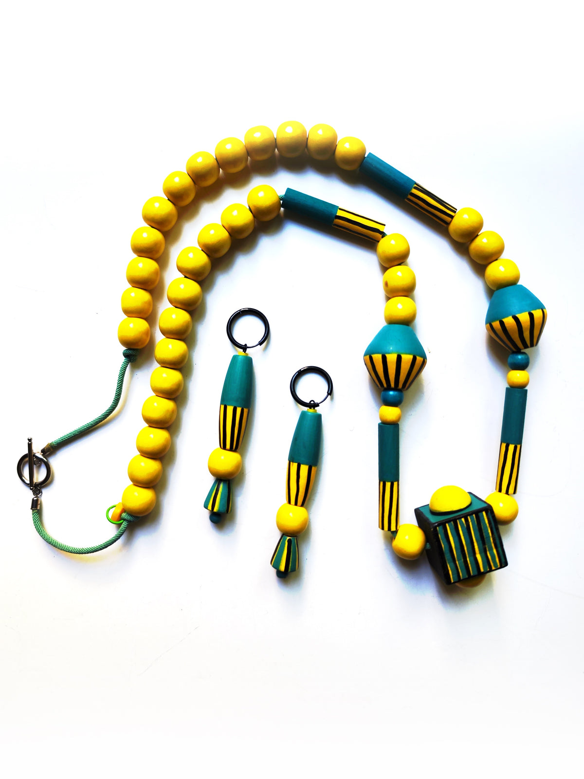Conjunto FOLK verde-amarillo