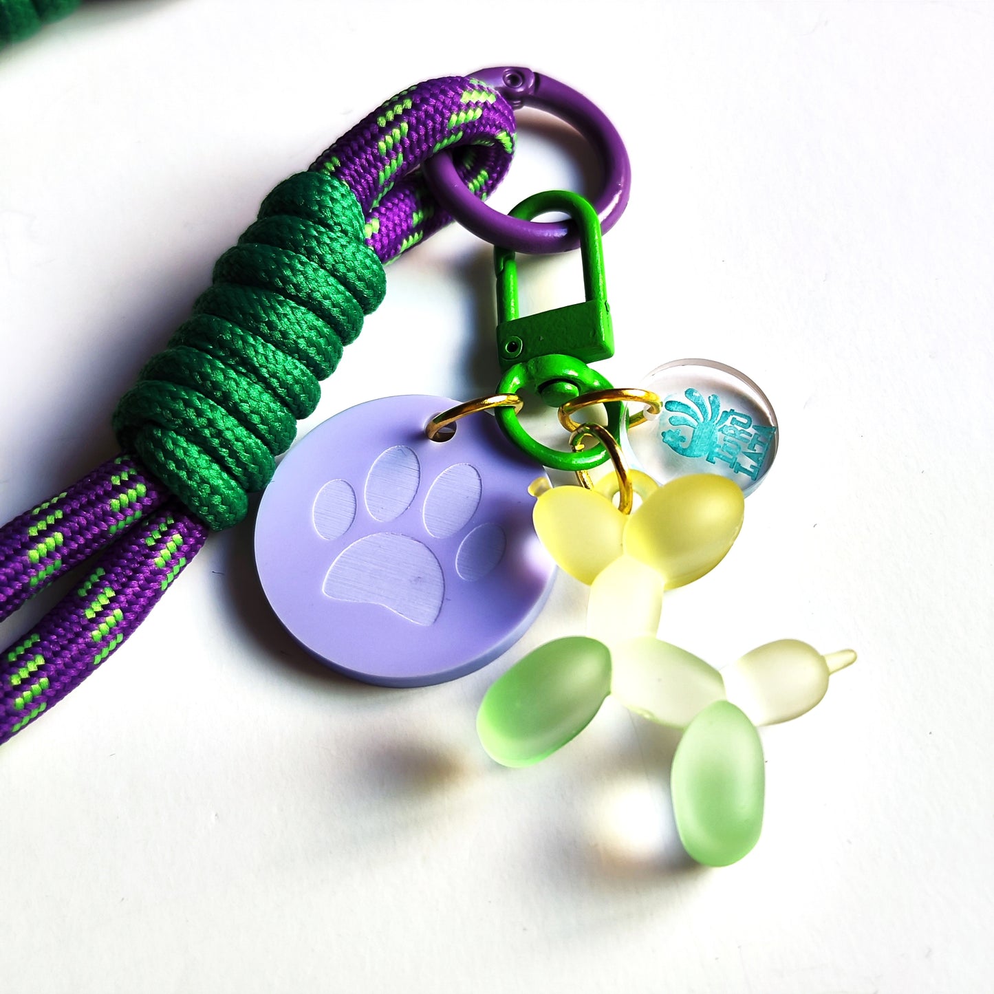 charm CORAZON PELUCHE MORADO EXTENSIBLE